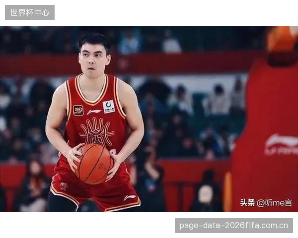 山西队后卫贾明儒凭借高效稳定的板凳火力,荣获本赛季最佳第六人奖项。 山西队后卫贾明儒凭借高效稳定的板凳火力,荣获本赛季最佳第六人奖项。